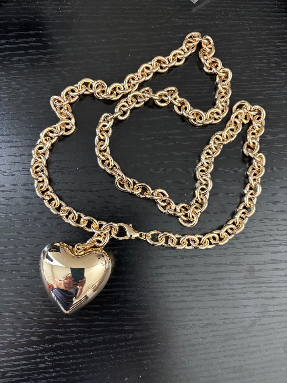 Nwot Roxanne Assoulin  big puffy heart Gold Heart Pendant Necklace - Picture 2 of 4